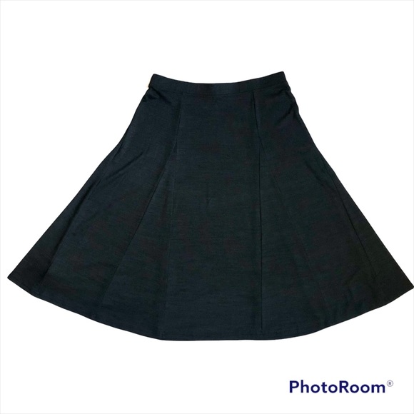 2 for $10! Gap circle midi skirt, Petite L, black - Picture 3 of 11
